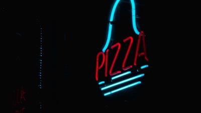 Signboard neon pizza 4k wallpaper