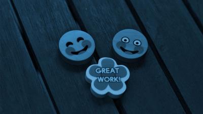 Smile badges smiles inscription 4k wallpaper