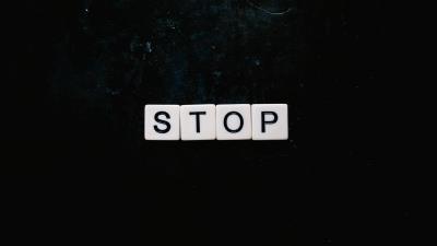 Stop letters word 4k wallpaper