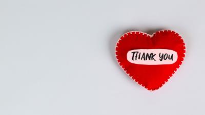 Thank you heart lettering 4k wallpaper