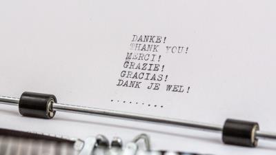 Thank you inscription typewriter 4k wallpaper