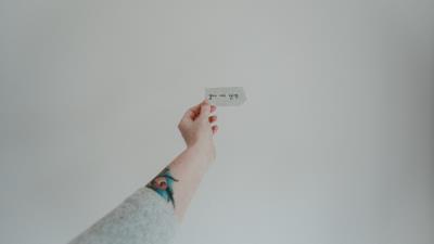 Words inscription lies 4k wallpaper