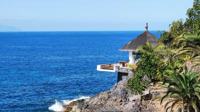 Tropiki more palmy leto krasivo 4k wallpaper