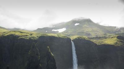 Waterfall hill rocks 4k wallpaper