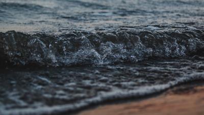 Waves coast sea 4k wallpaper