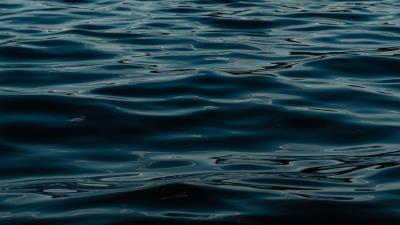 Waves glare water 4k wallpaper