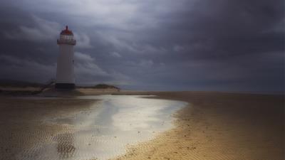 Beacon great britain england cloudy white protected sand sky 4k wallpaper