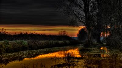 Beauiful lake at night 4k wallpaper