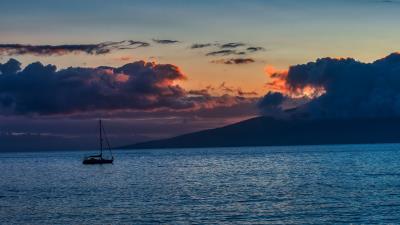Boat sea horizon 4k wallpaper