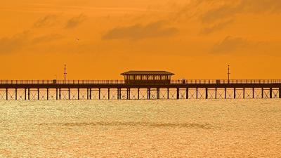 Bridge sunset lens flare 4k wallpaper