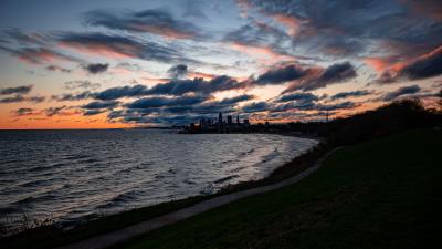 City coast water 4k wallpaper