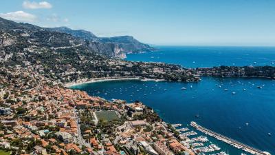 City roofs coast 4k wallpaper