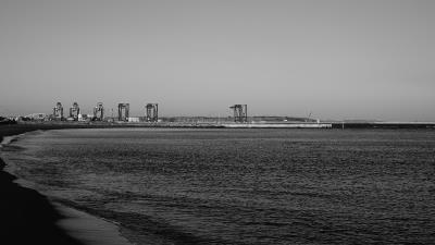 Coast sea bw 4k wallpaper