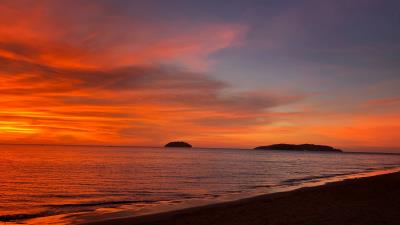 Coast sunset waves 4k wallpaper