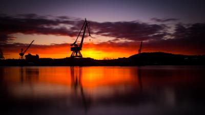 Construction water sunset 4k wallpaper