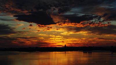 Dawn clouds ocean 4k wallpaper