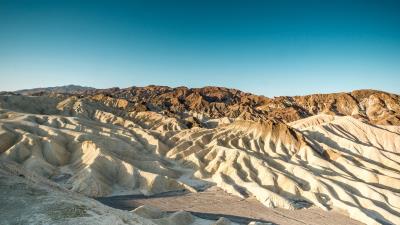 Desert mountains landscape 4k wallpaper