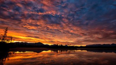 Hills lake water 4k wallpaper