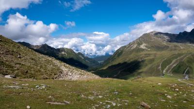 Hills slope grass 4k wallpaper