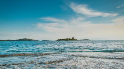 Horizon island waves 4k wallpaper