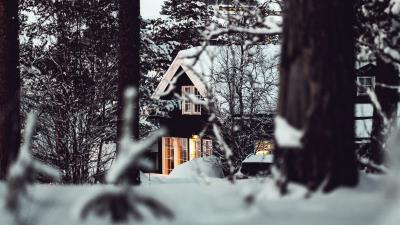 House forest snow image 4k wallpaper