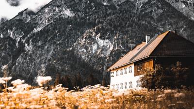 House mountain peak 4k wallpaper