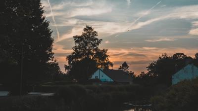 House water sunset 4k wallpaper