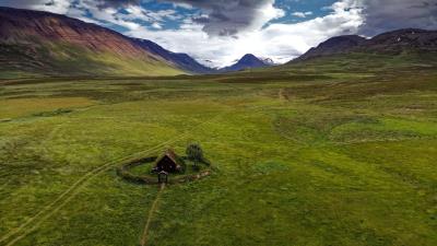 Hut building field 4k wallpaper