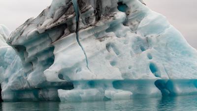 Iceland glacier icebergs lagoon 4k wallpaper
