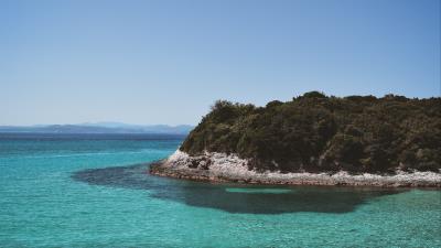 Island ocean water 4k wallpaper