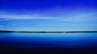 Lake coast horizon 4k wallpaper