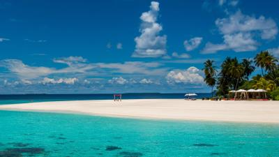 Maldives tropical beach image 4k wallpaper