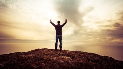 Mountain peak loneliness 4k wallpaper