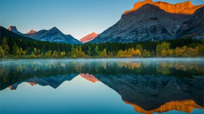 Mountain reflection in lake image 4k wallpaper