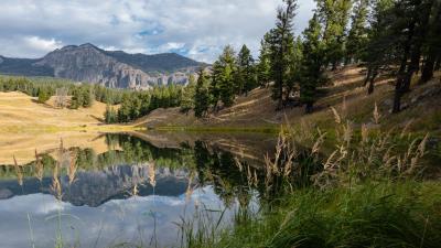 Mountains lake grass image 4k wallpaper