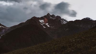 Mountains peaks rocks 4k wallpaper