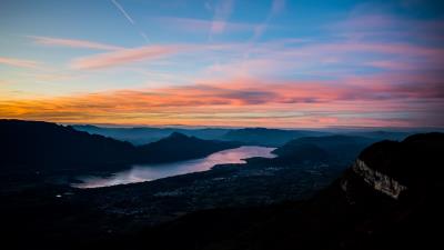 Mountains river dusk 4k wallpaper