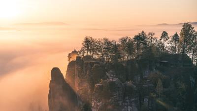Mountains rocks fog 4k wallpaper