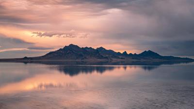 Mountains shore water 4k wallpaper