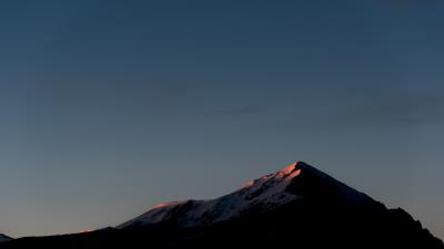 Mountains sky top picture 4k wallpaper