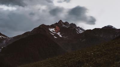 Mountains slope rocks 4k wallpaper