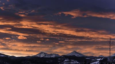 Mountains sunset clouds peaks 4k wallpaper