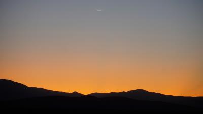 Mountains sunset dusk 4k wallpaper