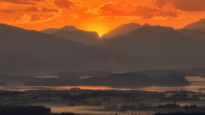 Mountains sunset fog 4k wallpaper