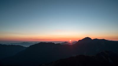 Mountains sunset sky 4k wallpaper