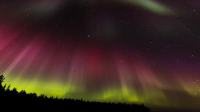 Northern lights aurora starry sky 4k wallpaper