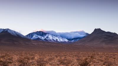 Owens peak wilderness onyx usa mountains fog 4k wallpaper