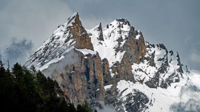 Peak mountains gorge 4k wallpaper