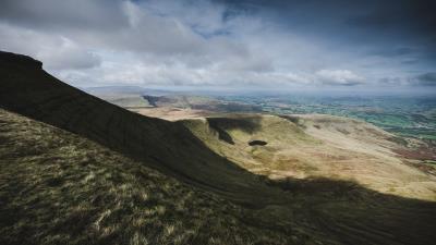 Pen y fan peak hill 4k wallpaper