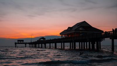 Pier building sea 4k wallpaper